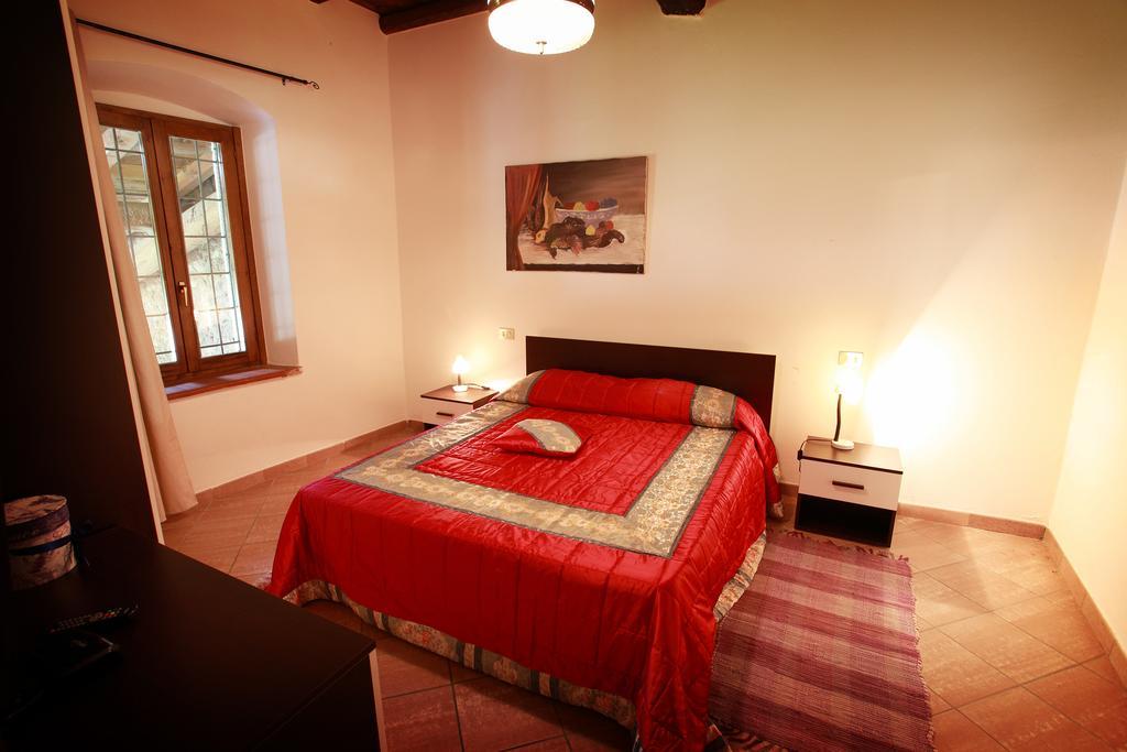 הוילה מונזמבנו Agriturismo Licensi Del Bresa חדר תמונה