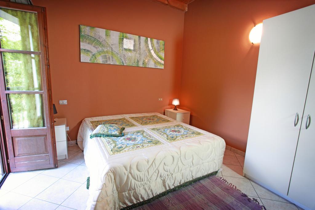 הוילה מונזמבנו Agriturismo Licensi Del Bresa חדר תמונה
