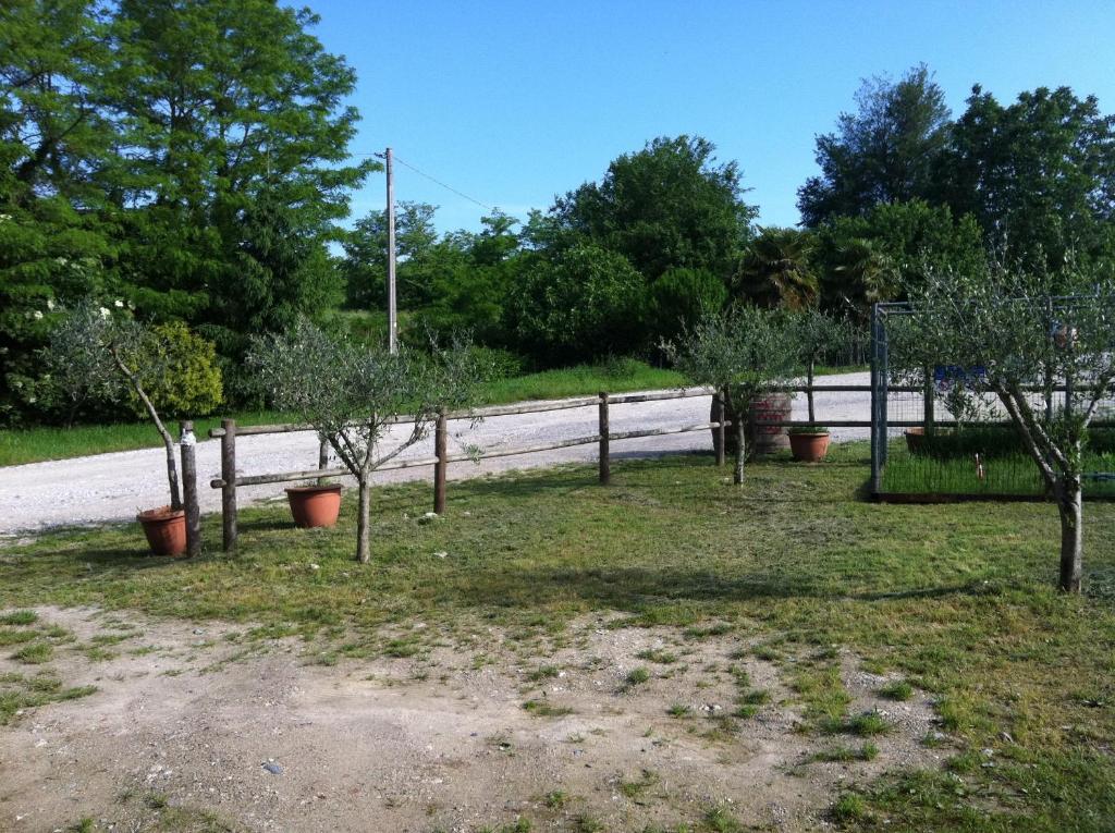 הוילה מונזמבנו Agriturismo Licensi Del Bresa מראה חיצוני תמונה