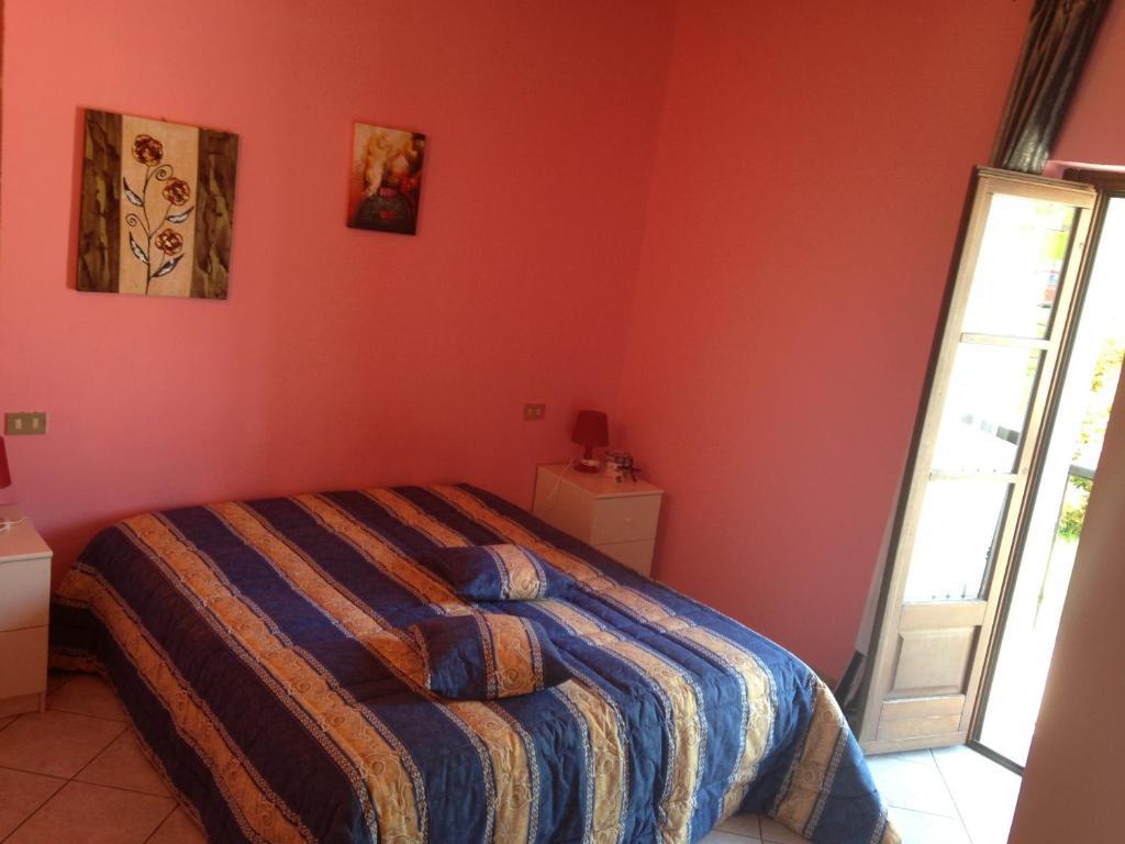 הוילה מונזמבנו Agriturismo Licensi Del Bresa מראה חיצוני תמונה